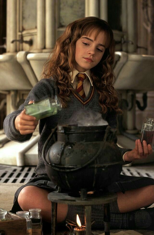 Hermione making polyjuice potion
